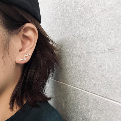 Reminder J Earrings "DELETE LOST / BE YOU" E001