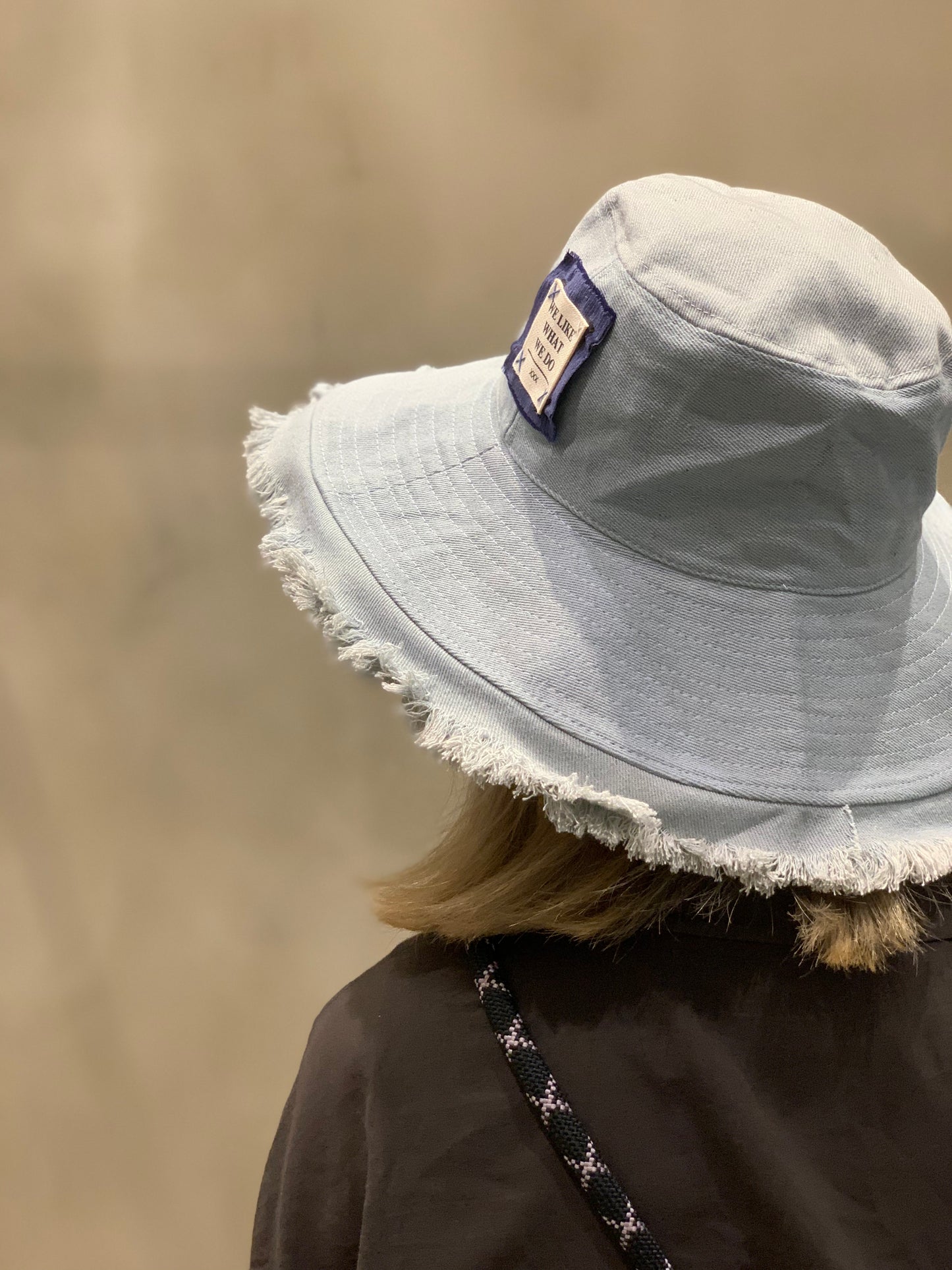 Bucket LIG00045