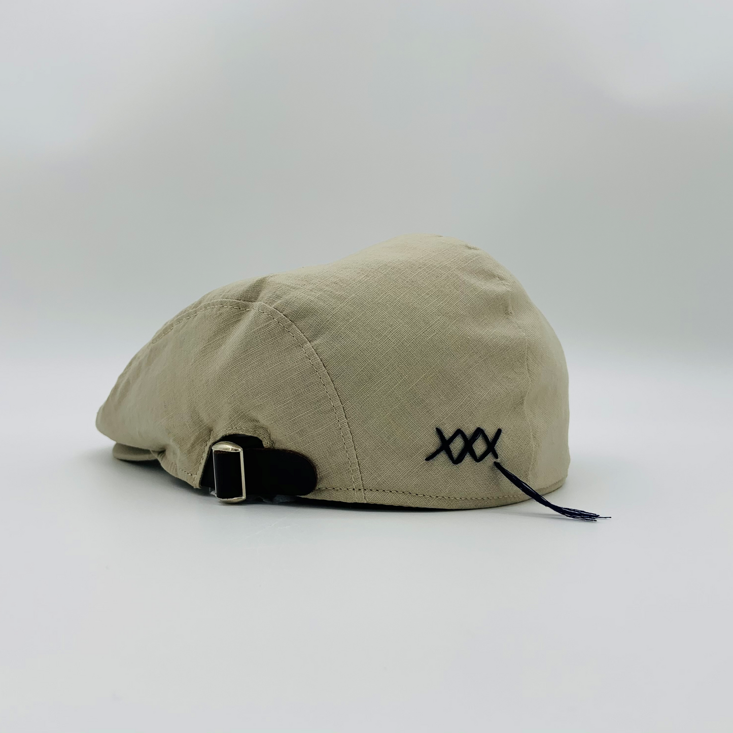 Newsboy LIC00128