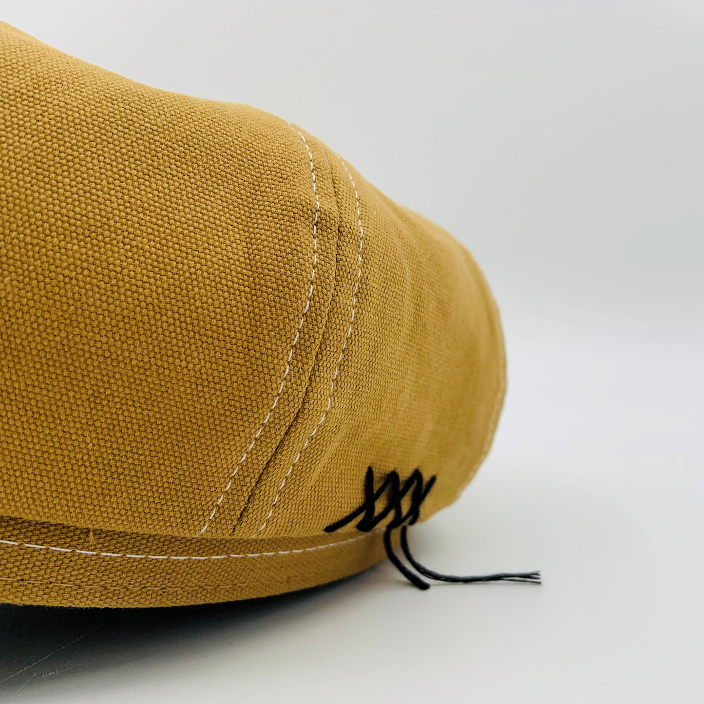 Newsboy LIC00137