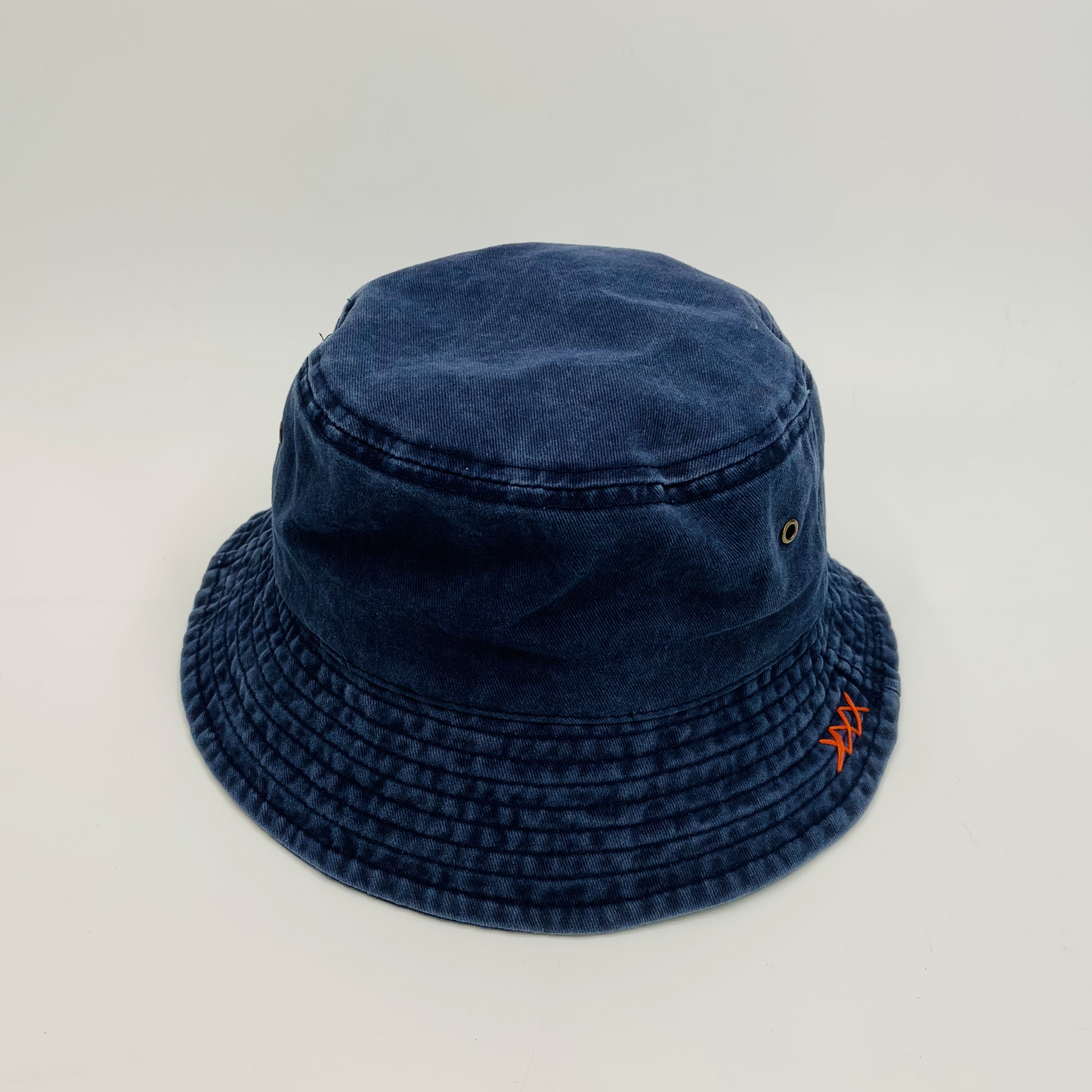 Bucket LIF00091