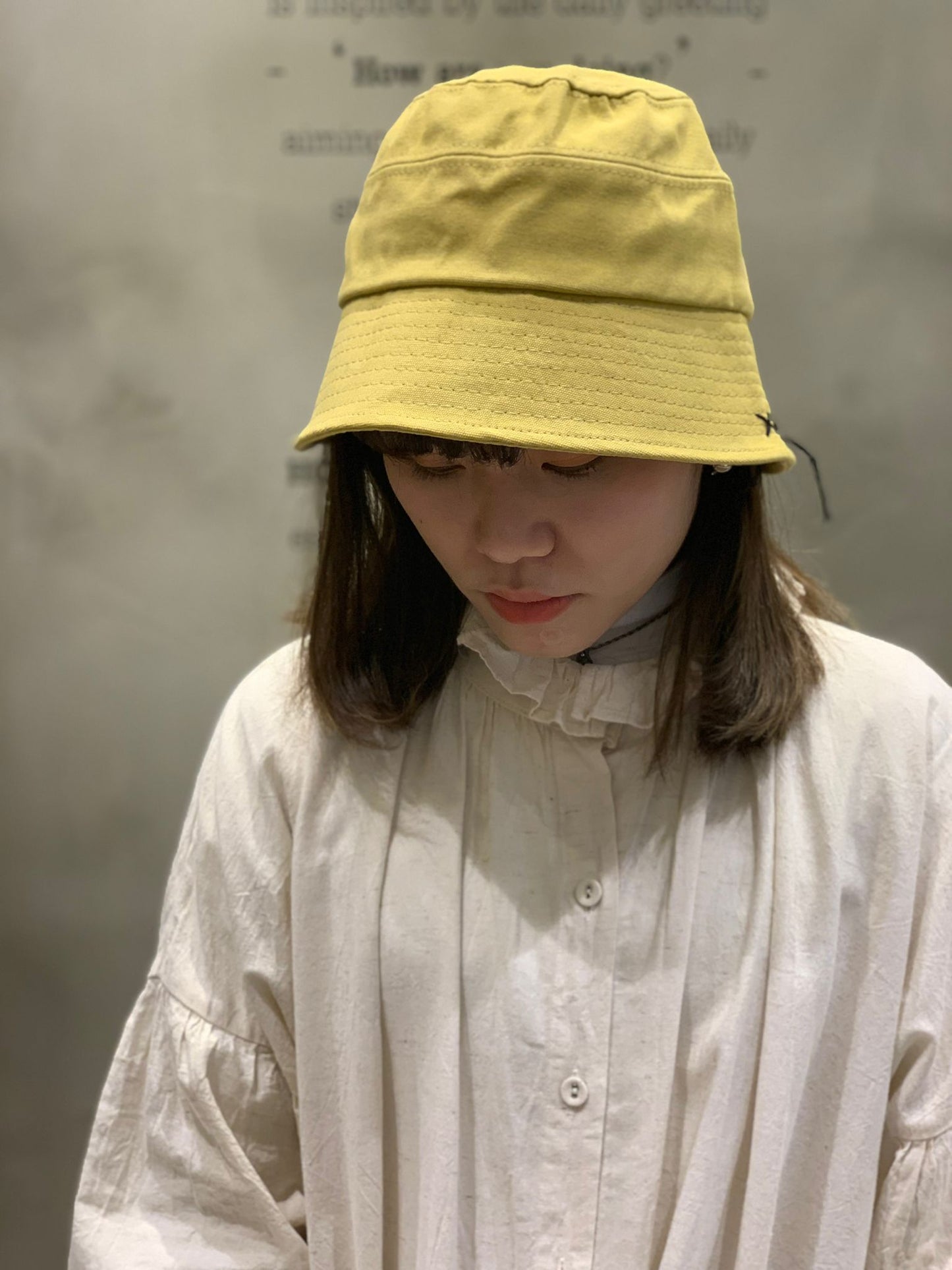 Bucket LID00074